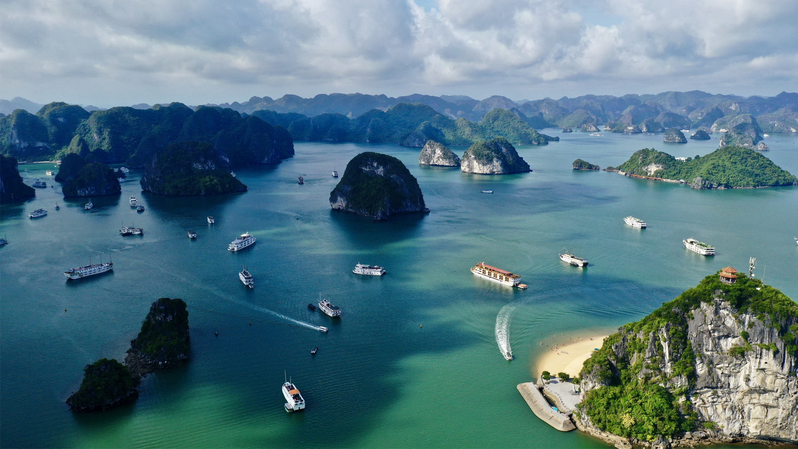 Tour Hạ Long 3 Ngày 2 Đêm (1 Đêm Ngủ Du Thuyền + 1 Đêm Nghỉ Khách Sạn hạ Long )